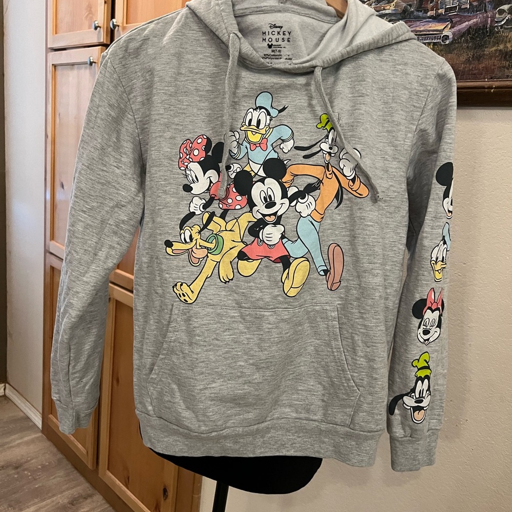 Mickey and Friends gray‎ hoodie Junior size 7/9